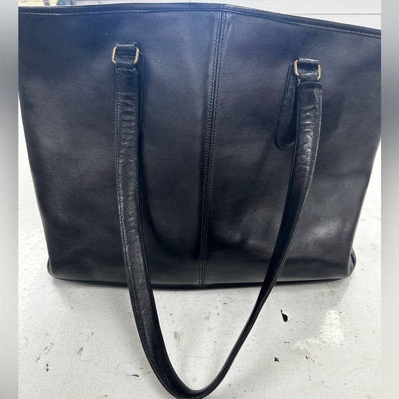 Coach Vintage Black Leather Tote Bag - Picture 4 of 8